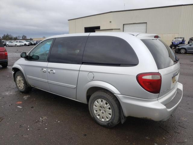 2C4GP44R95R200057 - 2005 CHRYSLER TOWN & COU LX SILVER photo 2