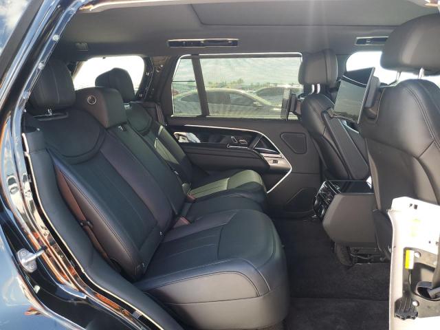 SALK1BE7XPA040557 - 2023 LAND ROVER RANGE ROVE AUTOBIOGRAPHY BLACK photo 11