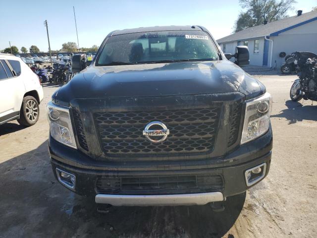 1N6BA1F49JN548327 - 2018 NISSAN TITAN XD SL BLACK photo 5