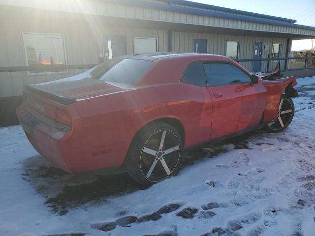 2C3CDYAG7CH106512 - 2012 DODGE CHALLENGER SXT RED photo 3