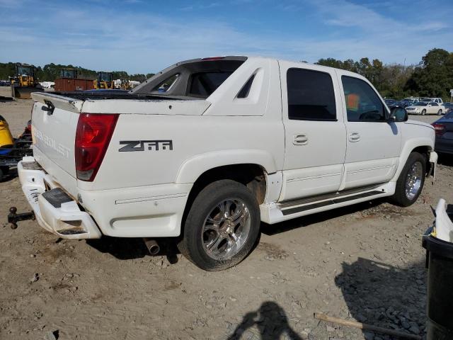 3GNEC12T94G285199 - 2004 CHEVROLET AVALANCHE C1500 WHITE photo 3