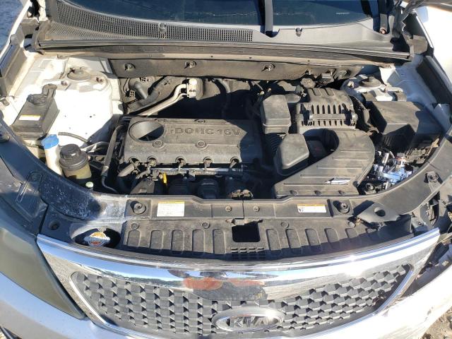 5XYKT3A18BG022057 - 2011 KIA SORENTO BASE SILVER photo 12