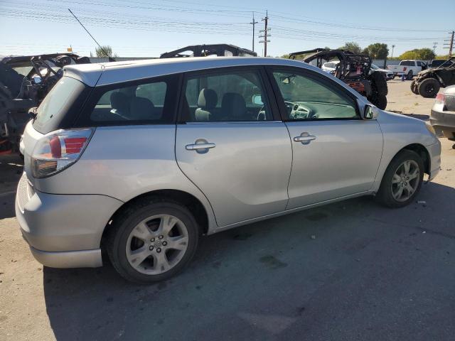 2T1KR32E05C452682 - 2005 TOYOTA COROLLA MA XR SILVER photo 3