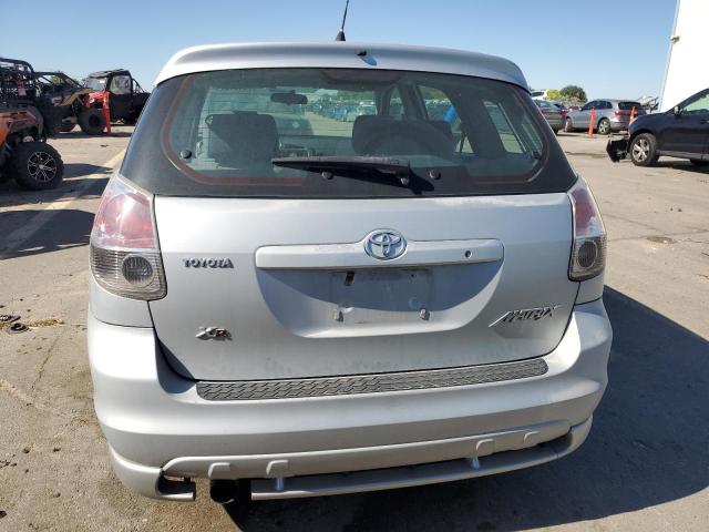 2T1KR32E05C452682 - 2005 TOYOTA COROLLA MA XR SILVER photo 6