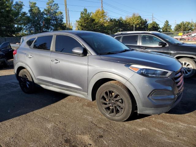 KM8J2CA49JU656396 - 2018 HYUNDAI TUCSON SE GRAY photo 4