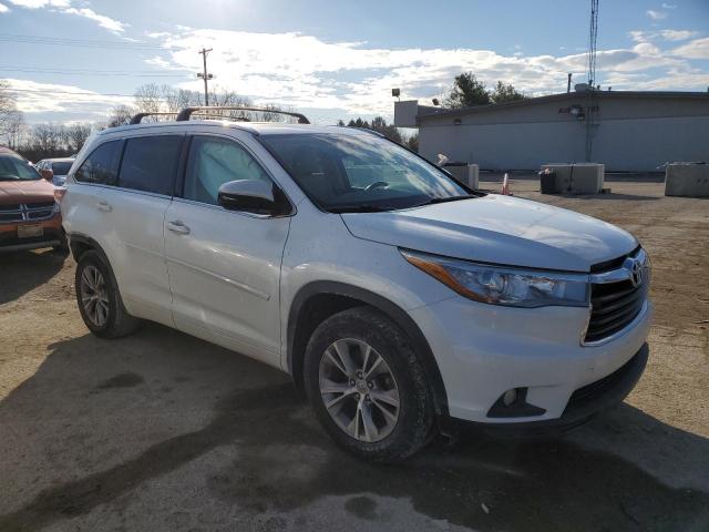 5TDJKRFH0FS117521 - 2015 TOYOTA HIGHLANDER XLE WHITE photo 4