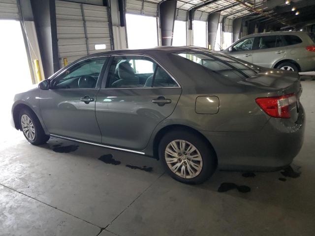 4T1BF1FK3CU515346 - 2012 TOYOTA CAMRY BASE GRAY photo 2