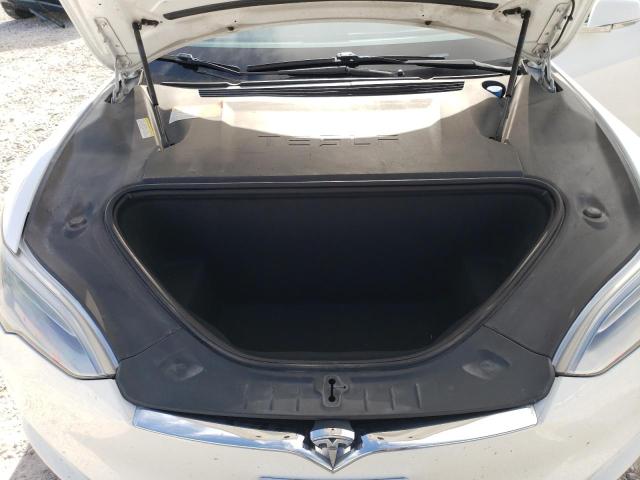 5YJSA1E12HF195450 - 2017 TESLA MODEL S WHITE photo 11
