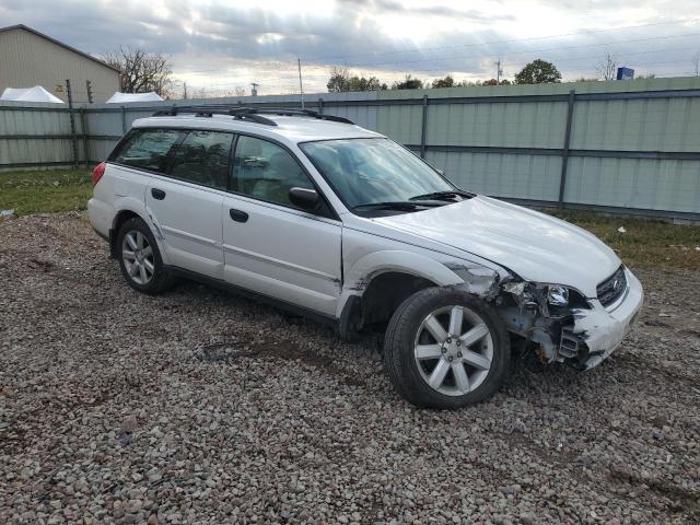 4S4BP61CX77345632 - 2007 SUBARU LEGACY OUTBACK 2.5I WHITE photo 4