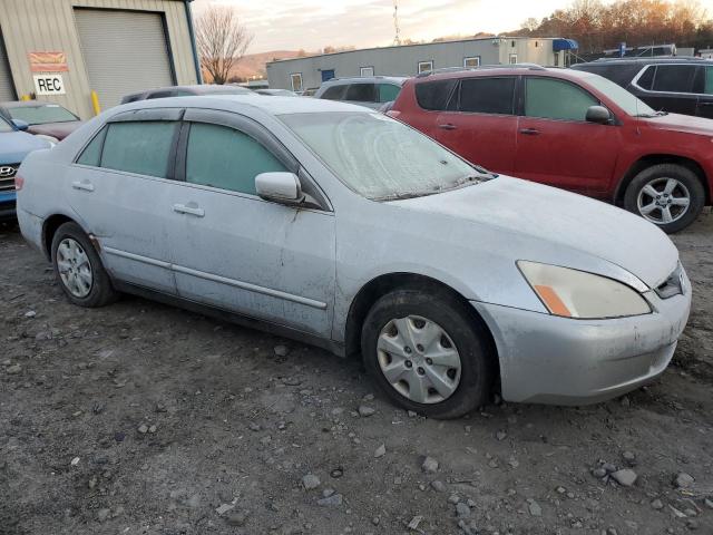 1HGCM56324A049329 - 2004 HONDA ACCORD LX SILVER photo 4