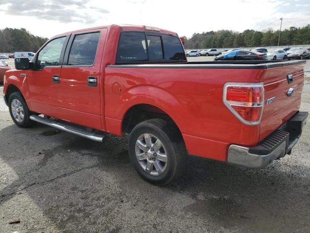 1FTFW1CF5DKD63404 - 2013 FORD F150 SUPERCREW RED photo 2