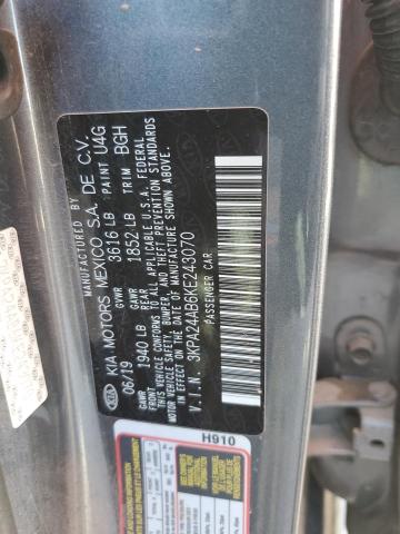 3KPA24AB6KE243070 - 2019 KIA RIO S BLUE photo 12