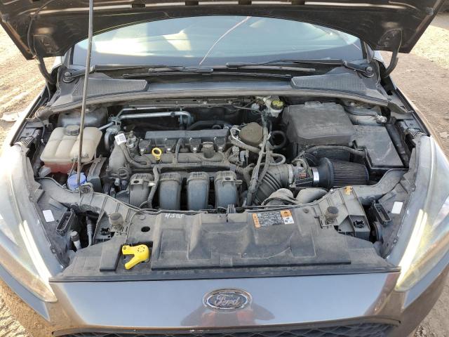 1FADP3F27FL348639 - 2015 FORD FOCUS SE GRAY photo 11