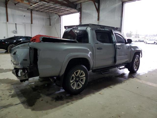 3TMGZ5AN4JM145987 - 2018 TOYOTA TACOMA DOUBLE CAB 灰色 照片 3