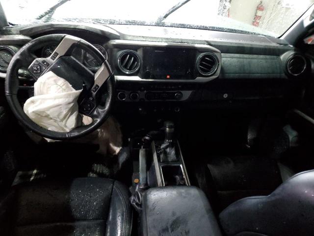 3TMGZ5AN4JM145987 - 2018 TOYOTA TACOMA DOUBLE CAB 灰色 照片 8