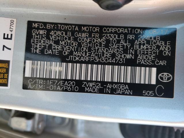 JTDKARFP3H3044731 - 2017 TOYOTA PRIUS PRIM 银色 照片 12