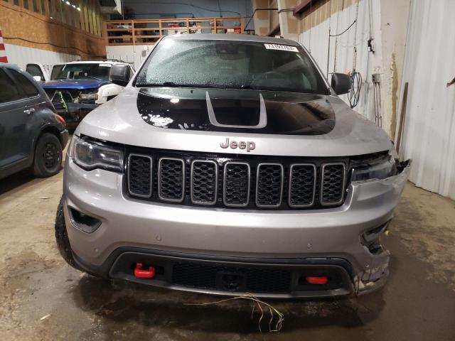 1C4RJFLT9HC717147 - 2017 JEEP GRAND CHER TRAILHAWK SILVER photo 5