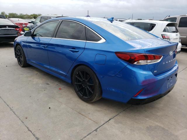 5NPE24AF0JH592076 - 2018 HYUNDAI SONATA SE BLUE photo 2