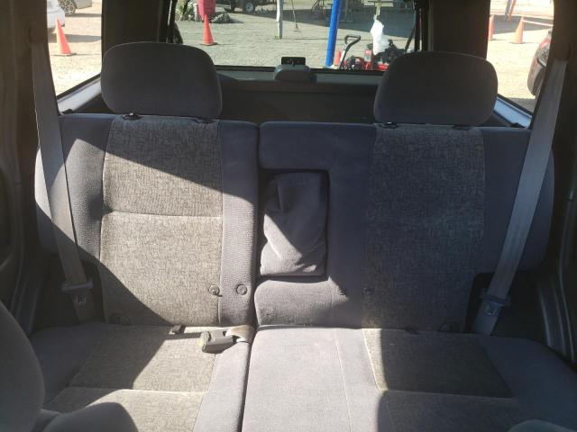 JN8AR05Y5WW282297 - 1998 NISSAN PATHFINDER LE 银色 照片 10