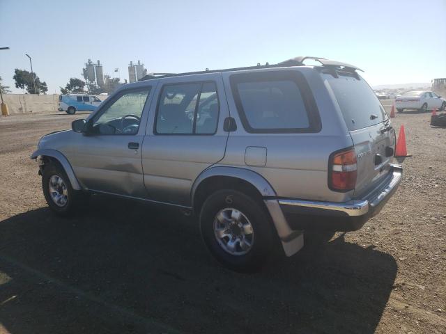 JN8AR05Y5WW282297 - 1998 NISSAN PATHFINDER LE 银色 照片 2