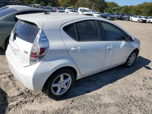 JTDKDTB32C1524870 - 2012 TOYOTA PRIUS C WHITE photo 3