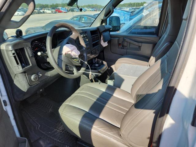 1GCWGAFP8J1189203 - 2018 CHEVROLET EXPRESS G2 白色 照片 8