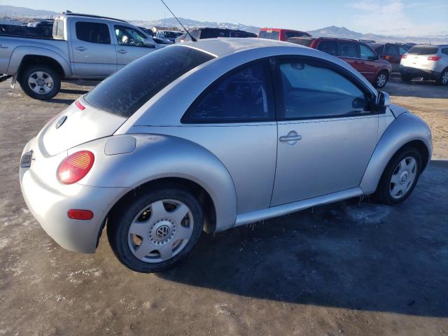 3VWBB61C1WM043893 - 1998 VOLKSWAGEN NEW BEETLE SILVER photo 3