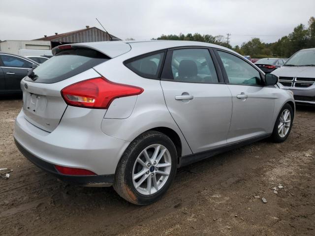 1FADP3K24HL291020 - 2017 FORD FOCUS SE SILVER photo 3