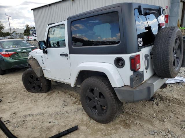 1C4AJWBG5CL121236 - 2012 JEEP WRANGLER SAHARA WHITE photo 2