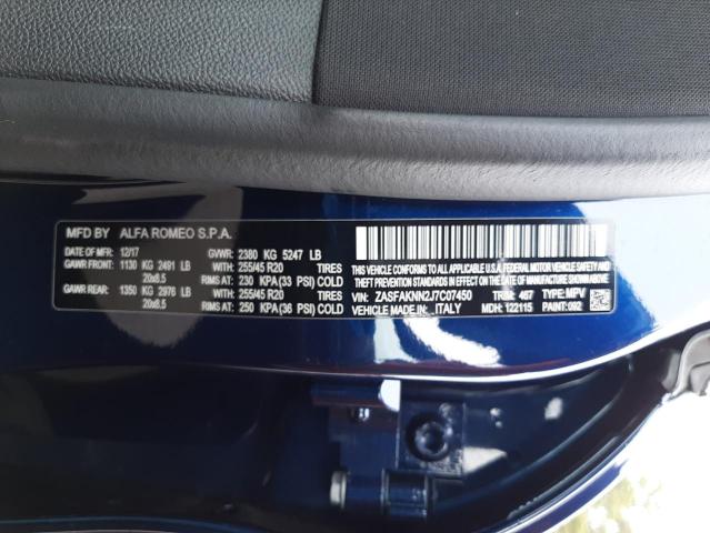 ZASFAKNN2J7C07450 - 2018 ALFA ROMEO STELVIO TI SPORT BLUE photo 13