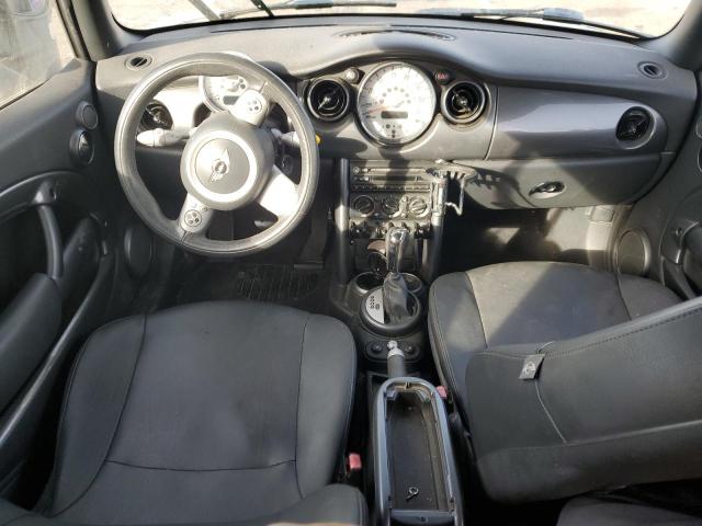 WMWRF33556TG15049 - 2006 MINI COOPER SILVER photo 8