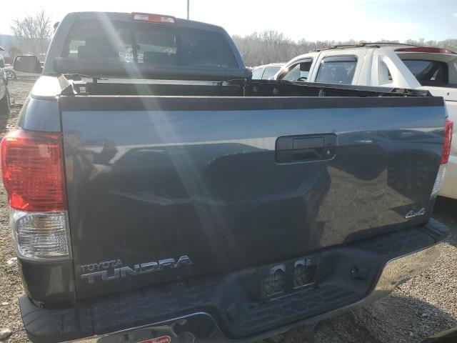 5TFUM5F17AX005885 - 2010 TOYOTA TUNDRA DOUBLE CAB SR5 GRAY photo 6