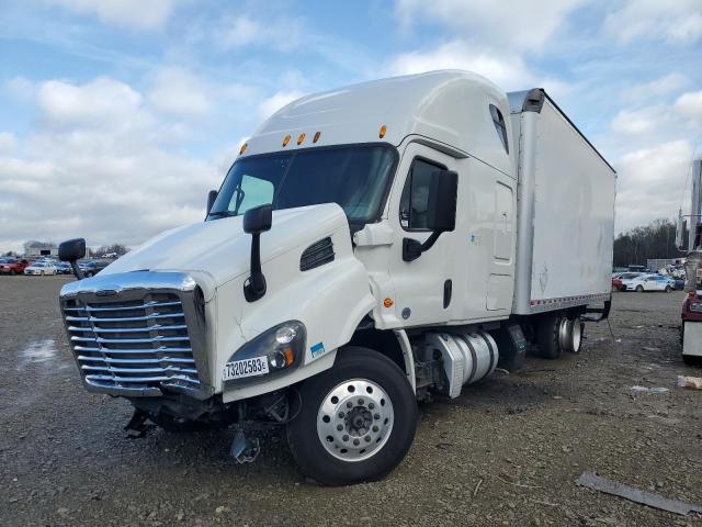 3ALAGGDV4FSGK2392 - 2015 FREIGHTLINER CASCADIA 1 WHITE photo 2