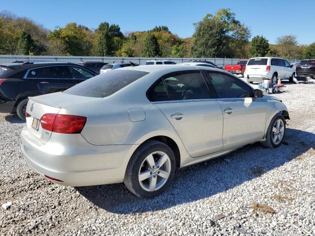 3VWLL7AJ5BM126503 - 2011 VOLKSWAGEN JETTA TDI SILVER photo 3