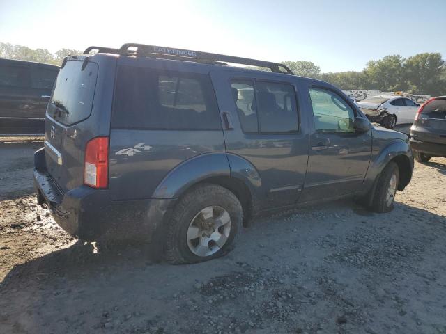 5N1AR18W26C669317 - 2006 NISSAN PATHFINDER LE BLUE photo 3