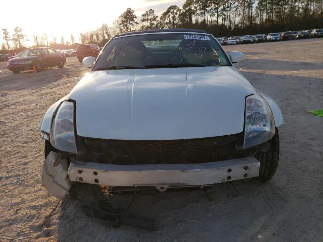 JN1AZ36A35M751639 - 2005 NISSAN 350Z ROADSTER WHITE photo 5