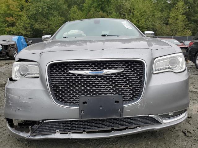 2C3CCAEG9HH582272 - 2017 CHRYSLER 300C SILVER photo 5