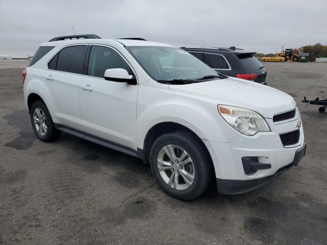 2CNFLEEC4B6216392 - 2011 CHEVROLET EQUINOX LT WHITE photo 4