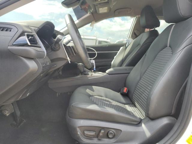 4T1G11AK3RU202141 - 2024 TOYOTA CAMRY SE NIGHT SHADE WHITE photo 7