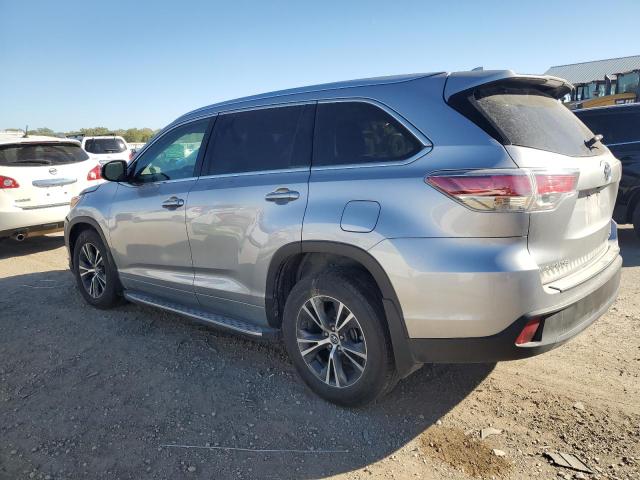 5TDJKRFHXGS503512 - 2016 TOYOTA HIGHLANDER XLE SILVER photo 2