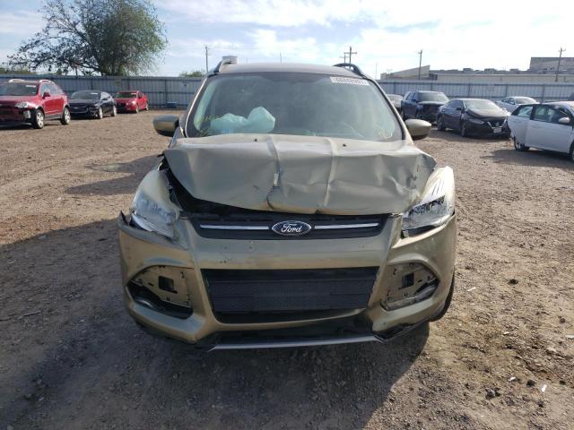 1FMCU0GX3DUC31635 - 2013 FORD ESCAPE SE GREEN photo 9