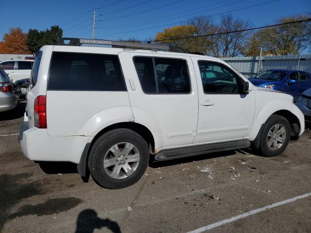 5N1AR18W65C738881 - 2005 NISSAN PATHFINDER LE WHITE photo 3