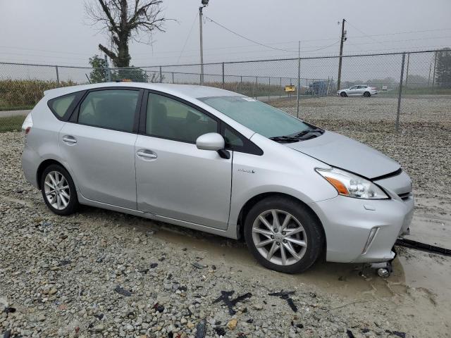 JTDZN3EU0E3307440 - 2014 TOYOTA PRIUS V SILVER photo 4