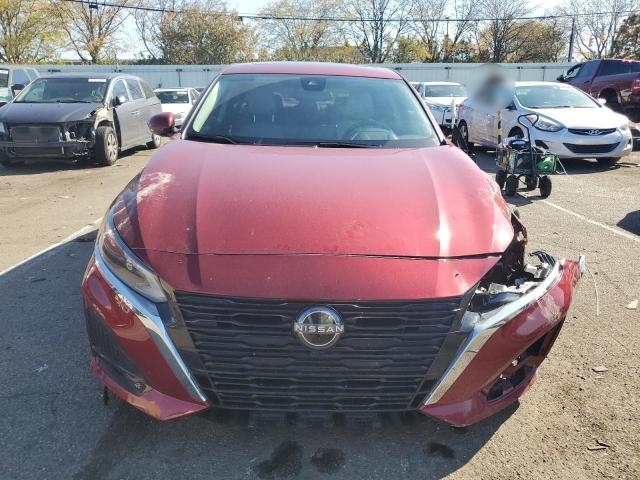 1N4BL4DV8PN355546 - 2023 NISSAN ALTIMA SV BURGUNDY photo 5