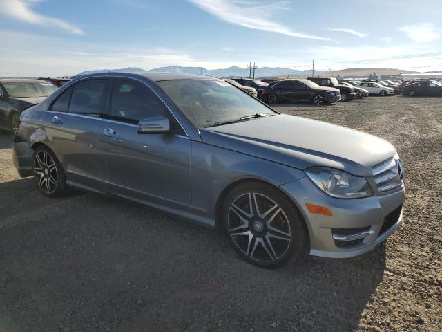 WDDGF5HB4DA828106 - 2013 MERCEDES-BENZ C 350 SILVER photo 4