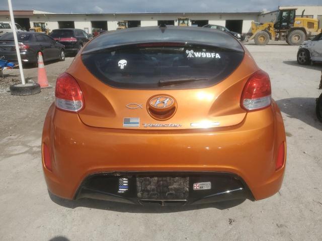 KMHTC6AD2DU164983 - 2013 HYUNDAI VELOSTER ORANGE photo 6