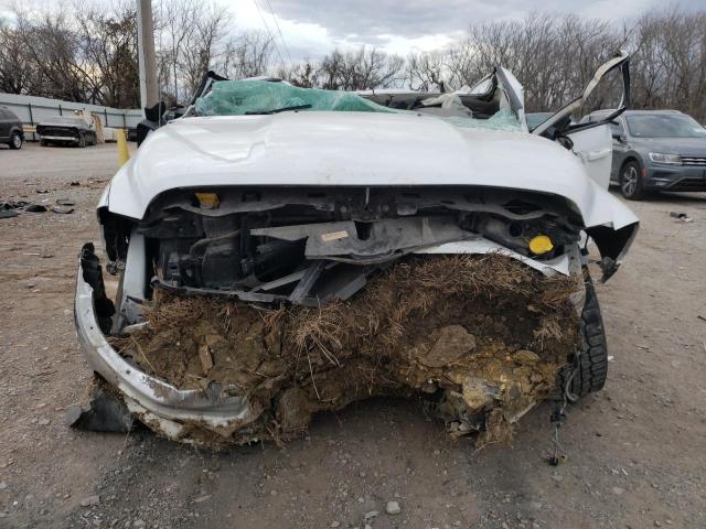 1C6RR6TT0KS650421 - 2019 RAM 1500 CLASS SLT თეთრი ფოტო 5