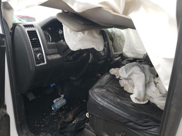 1C6RR6TT0KS650421 - 2019 RAM 1500 CLASS SLT თეთრი ფოტო 8