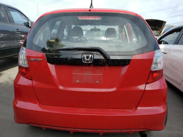 JHMGE8H38DC070555 - 2013 HONDA FIT RED photo 6