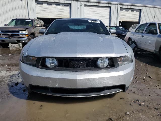 1ZVBP8CH0A5154441 - 2010 FORD MUSTANG GT SILVER photo 5